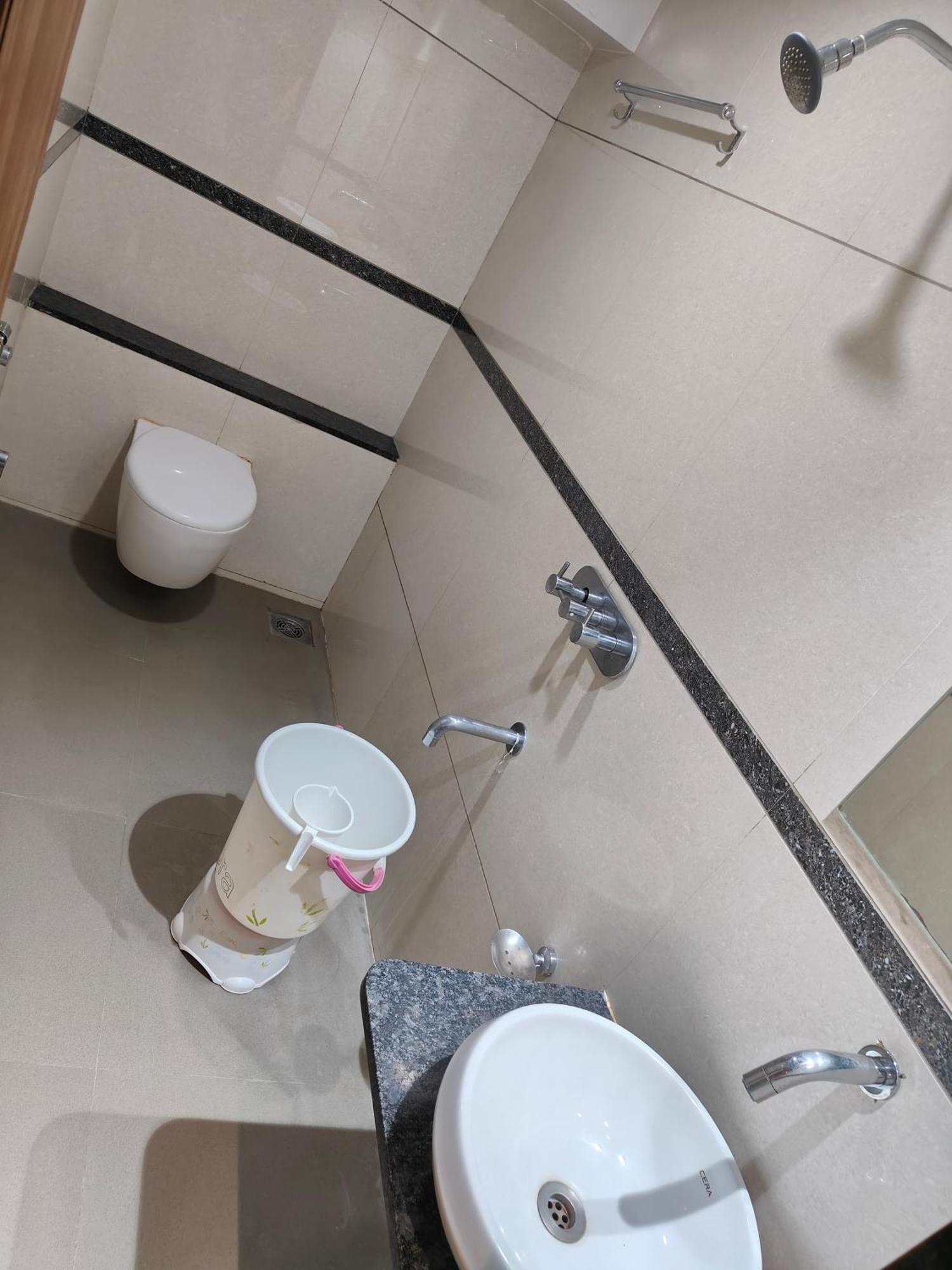 Hotel Sahyog & Rooms 수라트 외부 사진